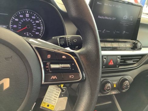 Certified 2024 Kia Forte LXS FWD image 18