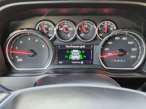 Used 2023 Chevrolet Silverado 2500 LT w/ Convenience Package image 18