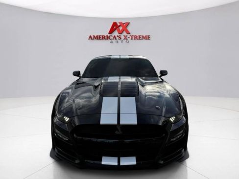 Used 2021 Ford Mustang Shelby GT500 w/ Carbon Fiber Track Pack RWD image 9