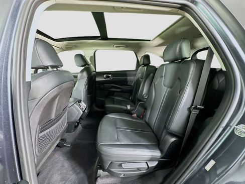Used 2021 Kia Sorento SX image 24