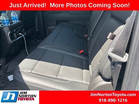 Used 2025 GMC Sierra 1500 Denali AWD/4WD image 12