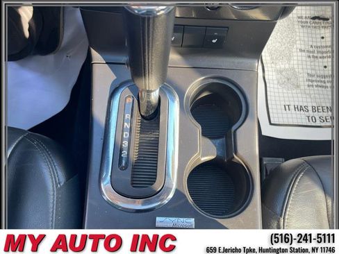 Used 2010 Ford Explorer XLT image 17