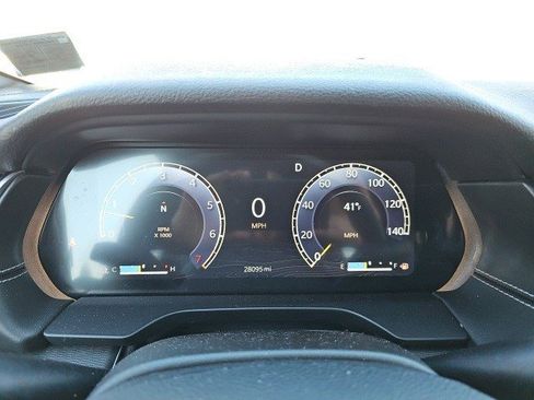 Used 2023 Jeep Grand Cherokee L Altitude image 22