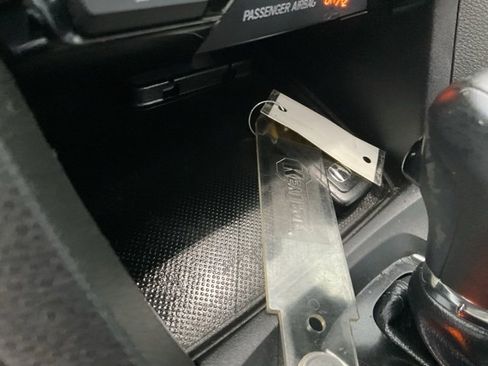 Used 2016 Honda Civic Touring image 14