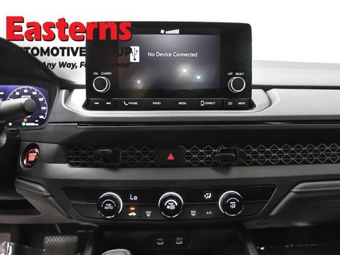 Used 2025 Honda Accord LX image 12