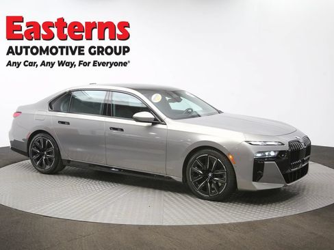 Used 2023 BMW 760i xDrive w/ Executive Package AWD/4WD image 52