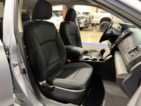 Used 2015 Subaru Legacy 2.5i Premium w/ Popular Package #2 AWD/4WD image 24