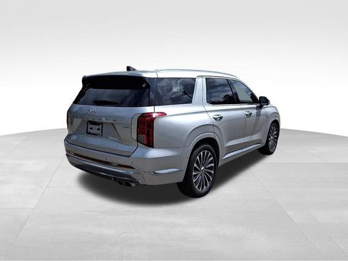 Used 2024 Hyundai Palisade Calligraphy AWD/4WD image 6
