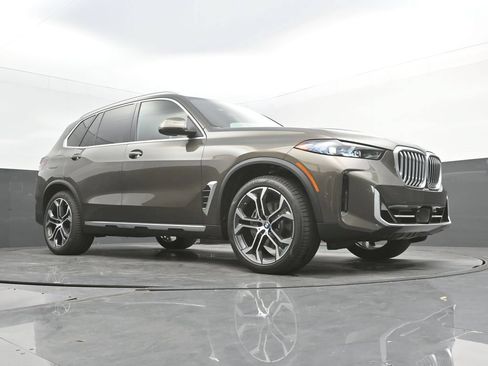 New 2026 BMW X5 xDrive40i AWD/4WD image 48