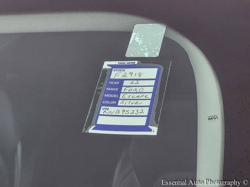 Used 2022 Ford Escape SEL image 37