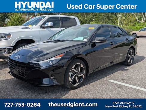Used 2023 Hyundai Elantra SEL w/ Convenience Package FWD image 1