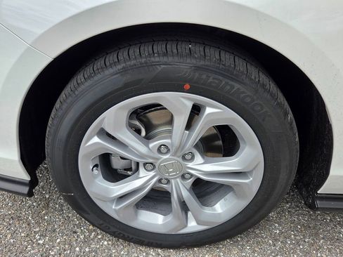 New 2026 Honda Accord LX image 14