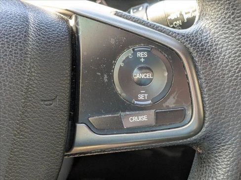 Used 2018 Honda Civic EX image 5