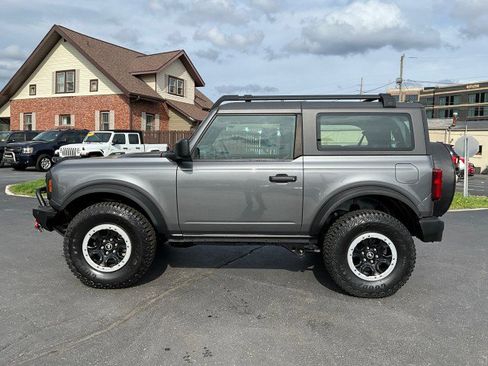 Used 2022 Ford Bronco 2-Door w/ Sasquatch Package AWD/4WD image 4