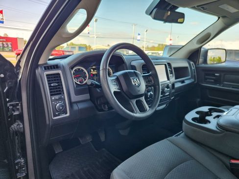 Used 2019 RAM 1500 Express w/ Wheel & Sound Group AWD/4WD image 21