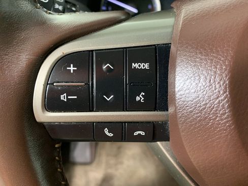 Used 2017 Lexus ES 350 image 18