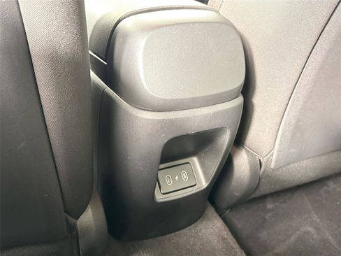 Used 2025 Hyundai Elantra Hybrid FWD image 28