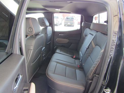 New 2026 GMC Canyon Denali AWD/4WD image 37