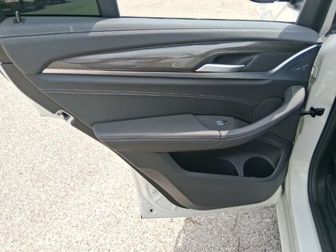 Used 2022 BMW X4 M40i AWD/4WD image 14