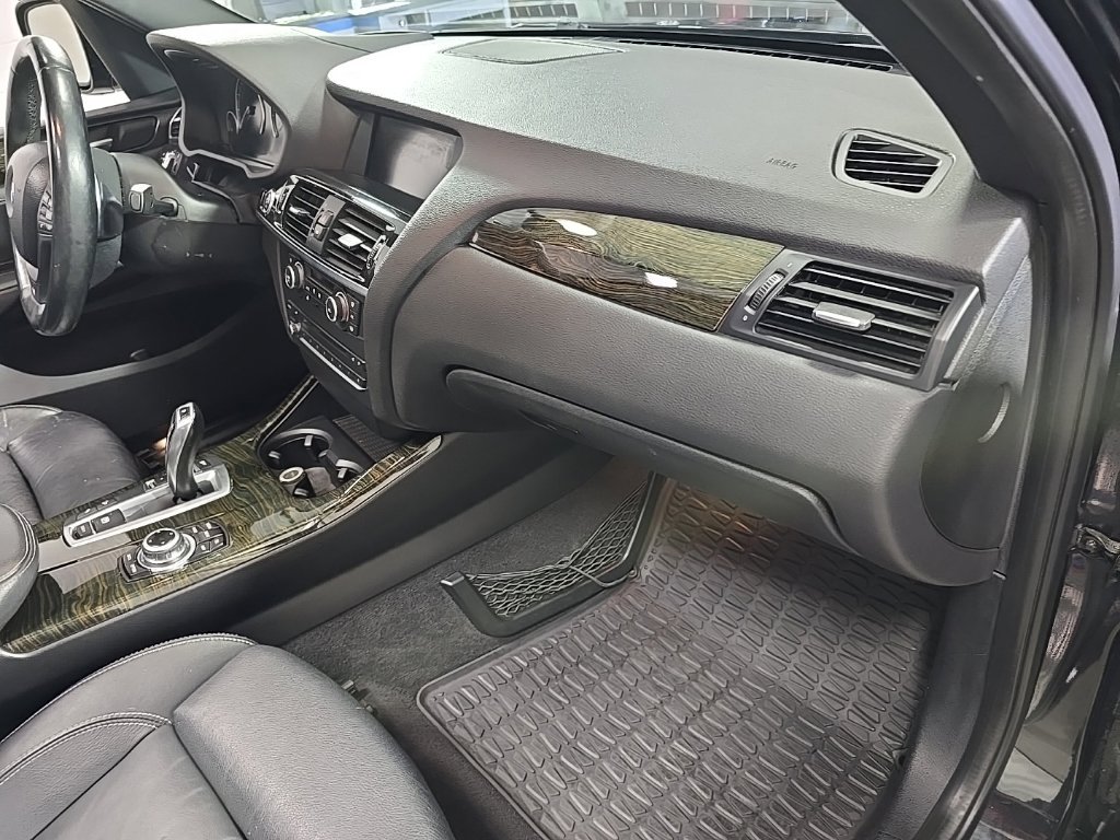 Used 2014 BMW X3 xDrive28i AWD/4WD image 35