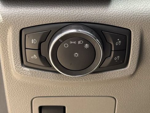 Used 2020 Ford F150 XLT RWD image 21