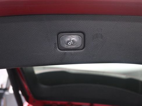 Used 2020 Ford Edge SEL w/ Convenience Package FWD image 23