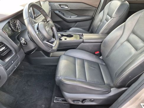 Used 2021 Nissan Rogue SL FWD image 11