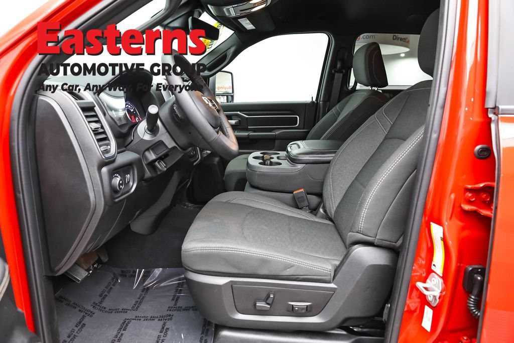Used 2026 RAM 2500 Big Horn AWD/4WD image 16