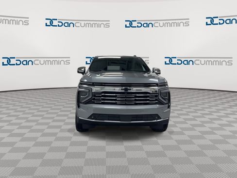 New 2026 Chevrolet Suburban Premier AWD/4WD image 3