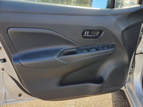 New 2025 Nissan Versa S w/ Trunk Package image 18