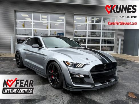 Used 2021 Ford Mustang Shelby GT500 w/ Technology Package image 1