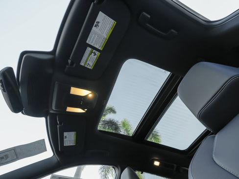 New 2026 INFINITI QX60 Sport w/ Dark Cargo Package image 18