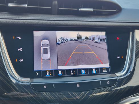 Used 2020 Cadillac XT6 Premium Luxury image 26