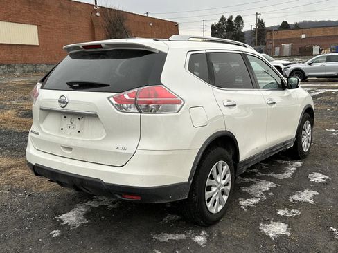 Used 2016 Nissan Rogue S w/ Appearance Package image 8