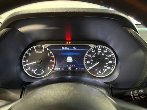 Used 2024 Nissan Sentra SV FWD image 26