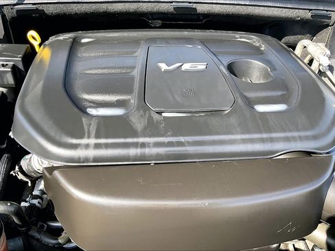 Used 2018 Jeep Grand Cherokee Limited RWD image 33