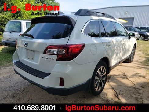 Used 2017 Subaru Outback 2.5i Limited AWD/4WD image 6