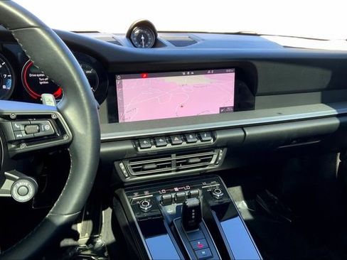 Used 2020 Porsche 911 Carrera S image 6