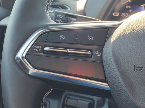 New 2025 Chevrolet Silverado EV LT image 13