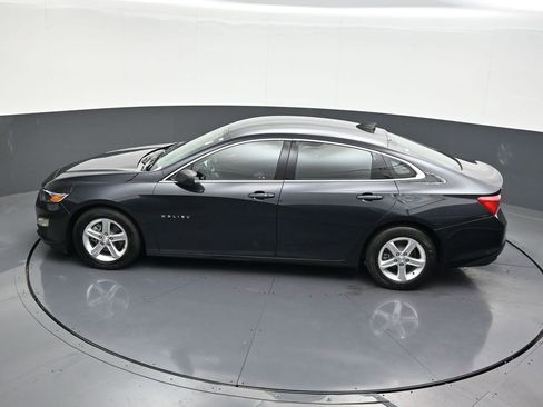 Used 2022 Chevrolet Malibu LS image 16