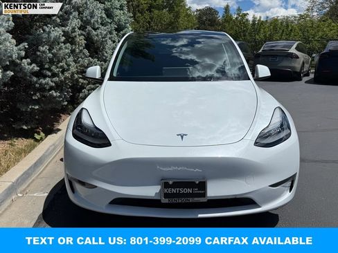 Used 2023 Tesla Model Y Long Range AWD/4WD image 2