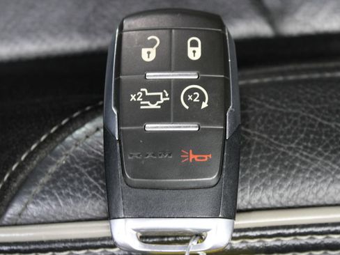 Used 2022 RAM 2500 Laramie AWD/4WD image 66
