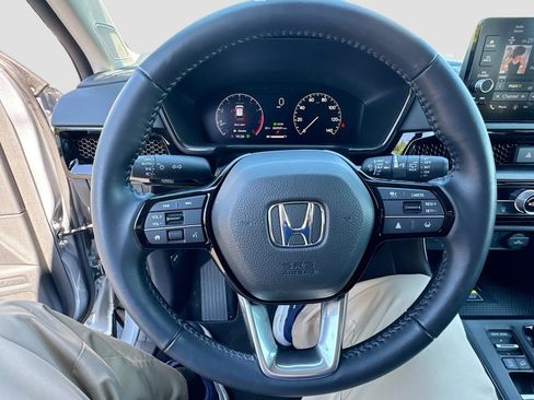 Used 2025 Honda CR-V EX-L image 11