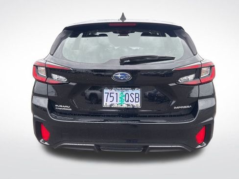 Used 2025 Subaru Impreza 2.0i image 6