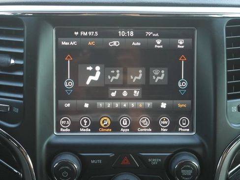 Used 2018 Jeep Grand Cherokee Overland AWD/4WD image 20