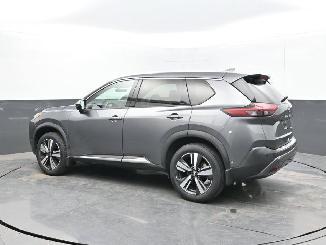 Used 2023 Nissan Rogue SL w/ SL Premium Package AWD/4WD image 3