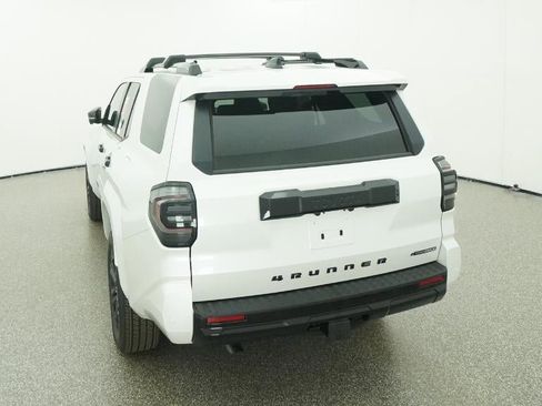 New 2026 Toyota 4Runner 4WD image 6