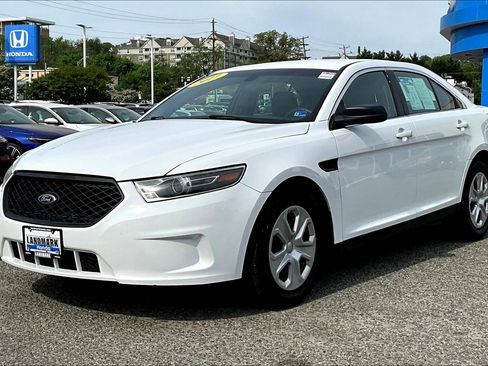 Used 2017 Ford Taurus Police Interceptor FWD image 1