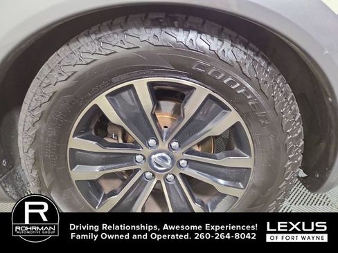 Used 2017 Nissan Armada Platinum w/ Captain Seat Package AWD/4WD image 12