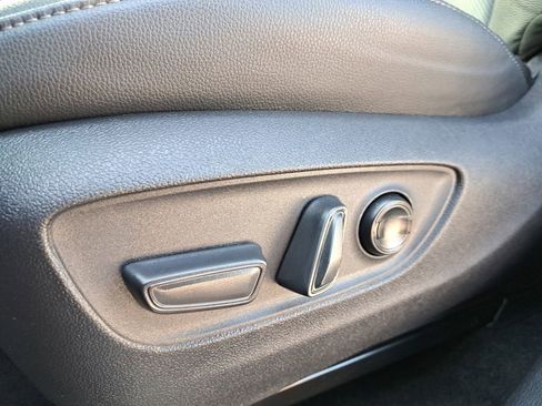 Used 2024 Toyota Grand Highlander Platinum image 18